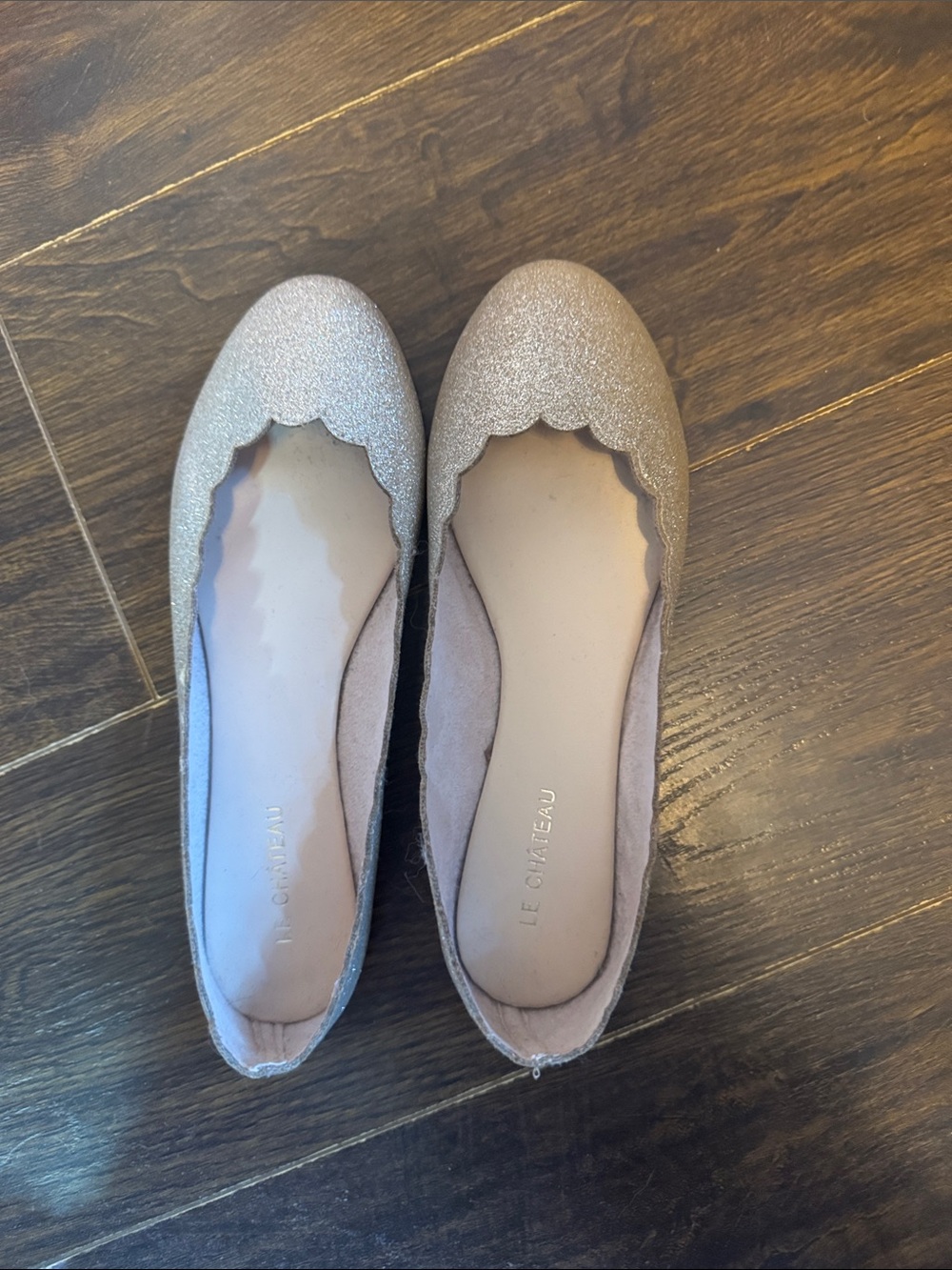 le chateau Glitter Scalloped Ballet Flats in Rose Gold